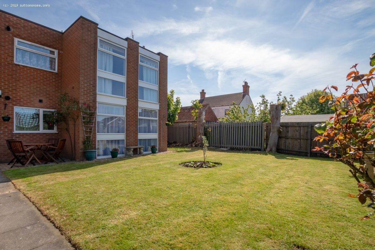 Alford Court Holiday Apartment Sutton on Sea, Lincolnshire